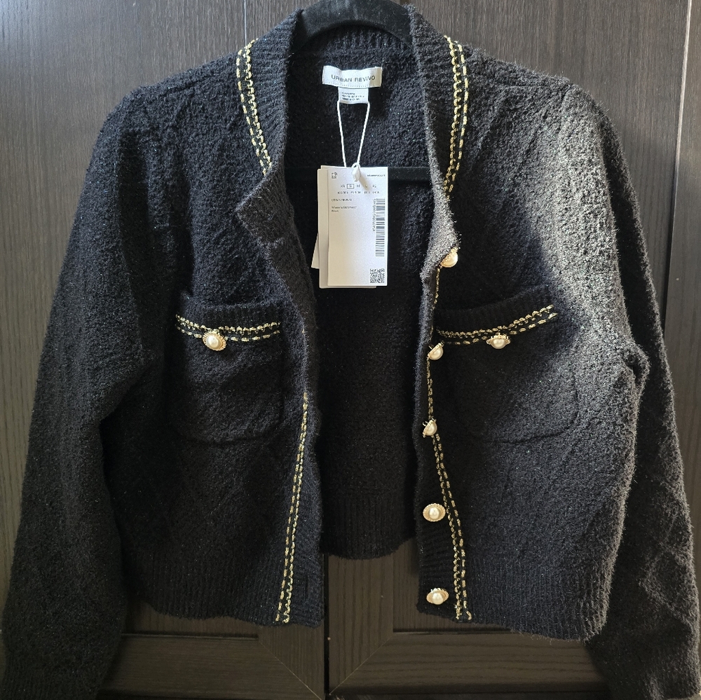Balck Jacket - Picture 3 of 4